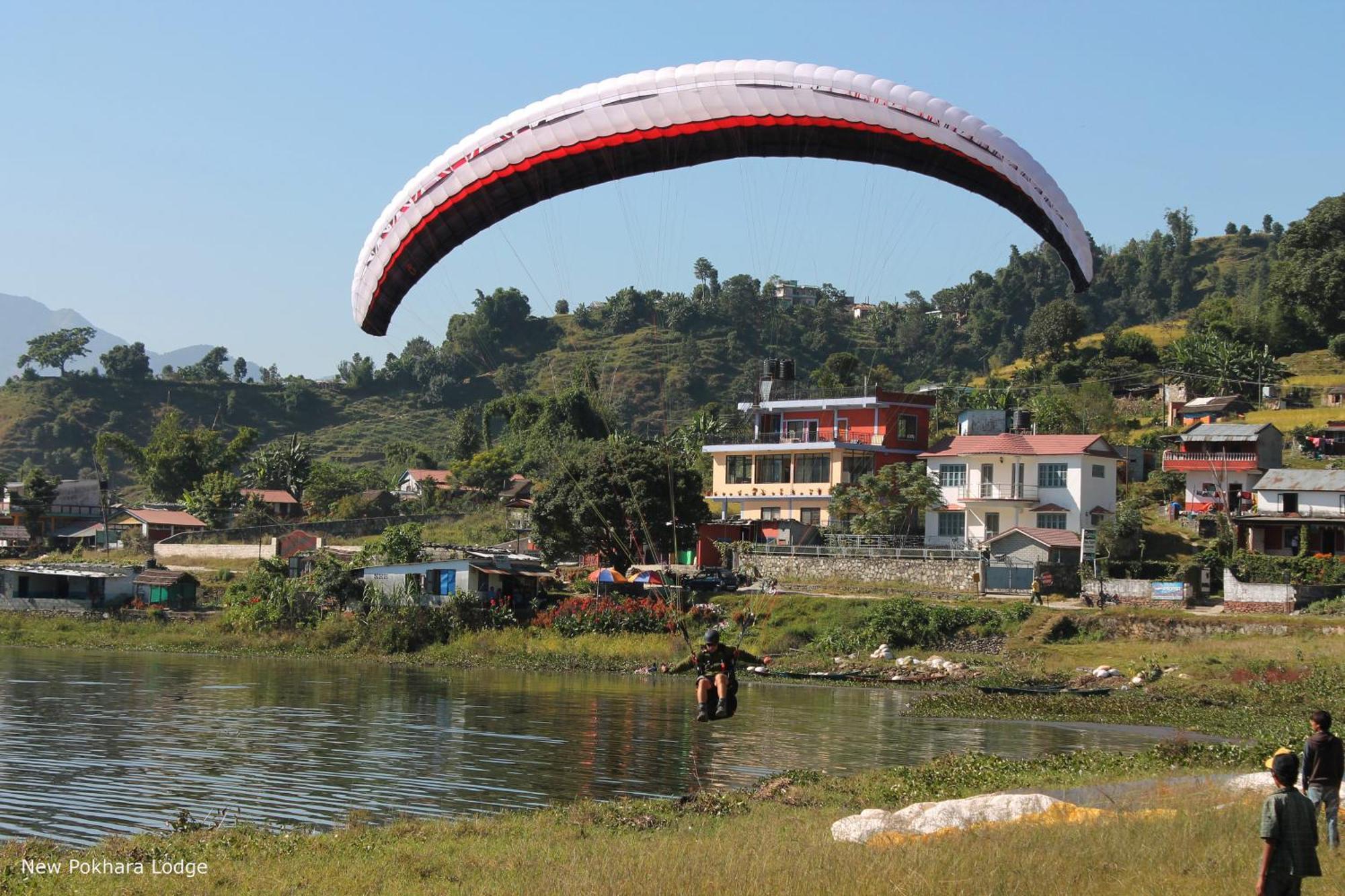 New Pokhara Lodge - Pokhara Lakeside Экстерьер фото