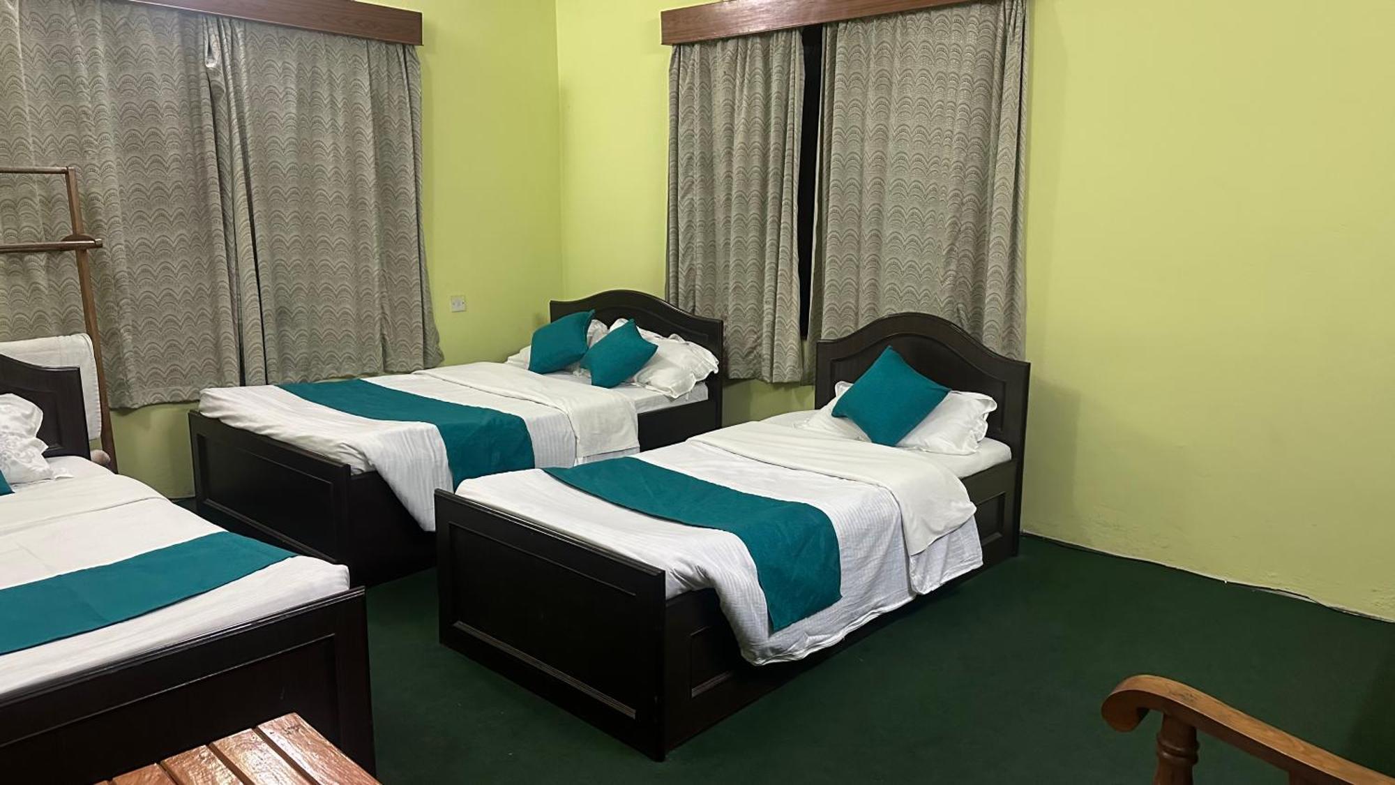 New Pokhara Lodge - Pokhara Lakeside Экстерьер фото