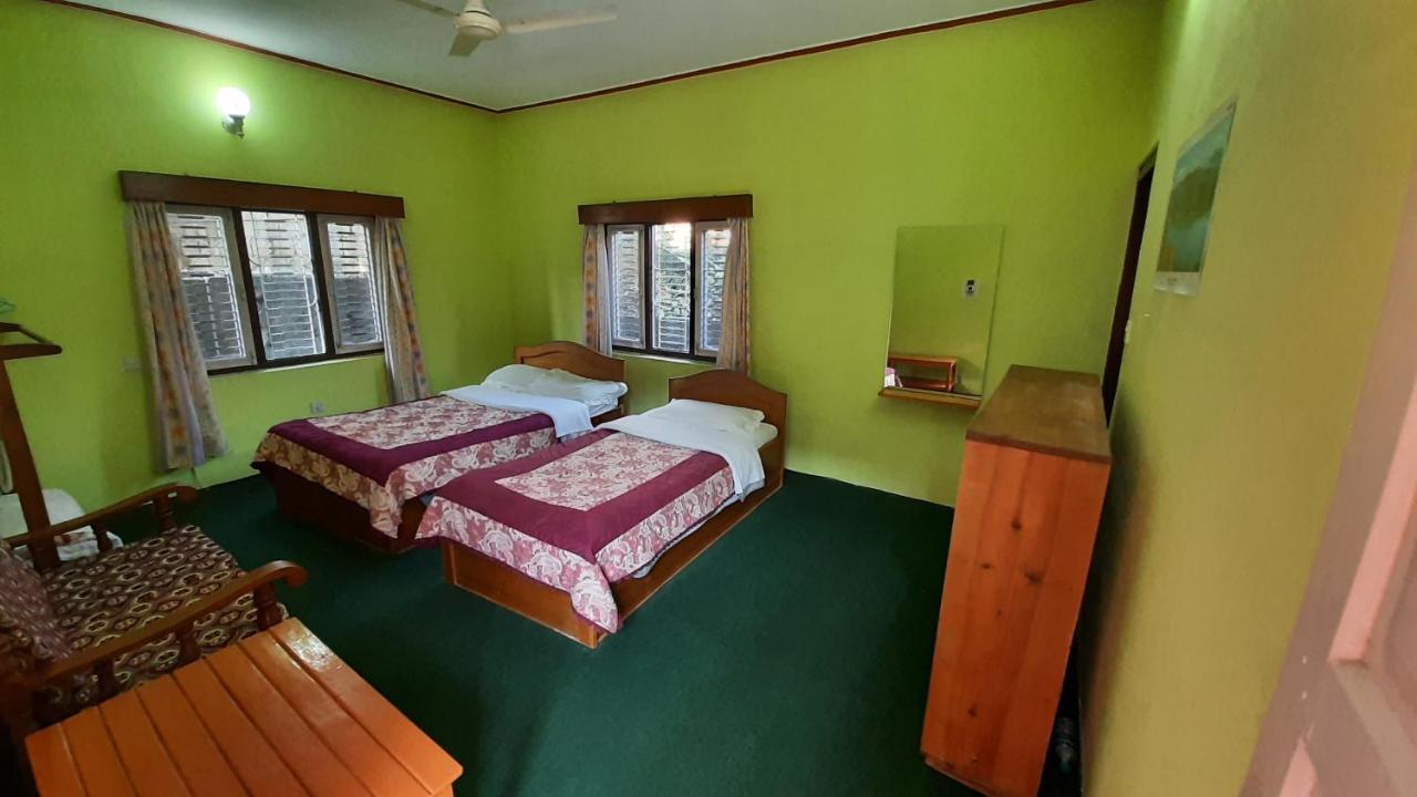 New Pokhara Lodge - Pokhara Lakeside Экстерьер фото