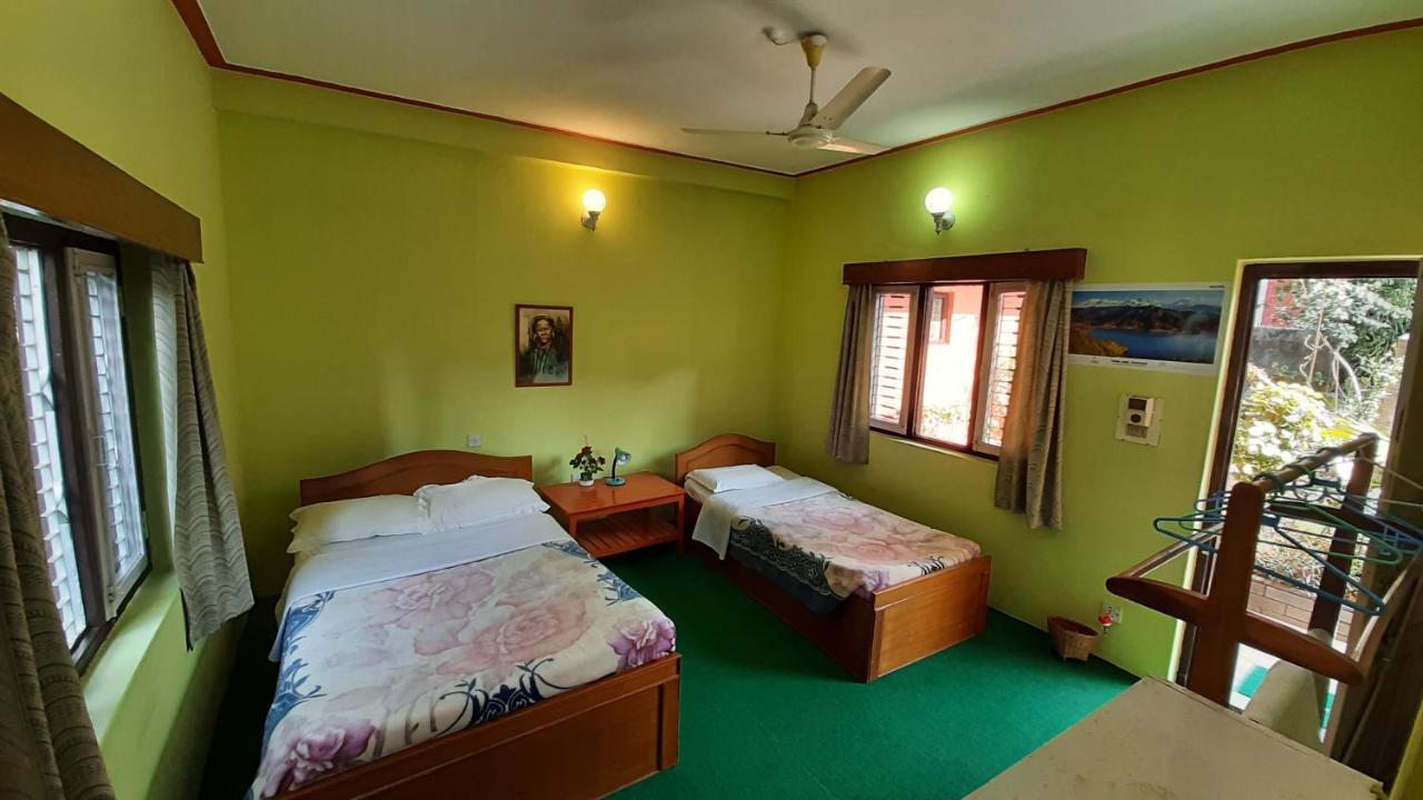 New Pokhara Lodge - Pokhara Lakeside Экстерьер фото